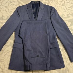 J. Ferrar Slim Fit Blue Suit. Jacket/Blazer and Pants